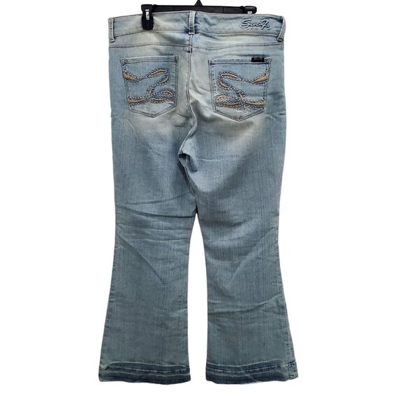 Seven7 Woman's Light Wash Embellished Pocket Flare Leg‎ Denim Jeans Plus Size 14 - Picture 7 of 7